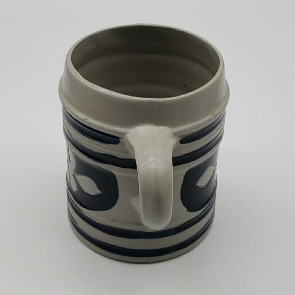 Williamsburg VA Souvenir Beer Mug Replica Grey /Cobalt Blue Pottery 1 L / 1 Qt - Picture 6 of 12